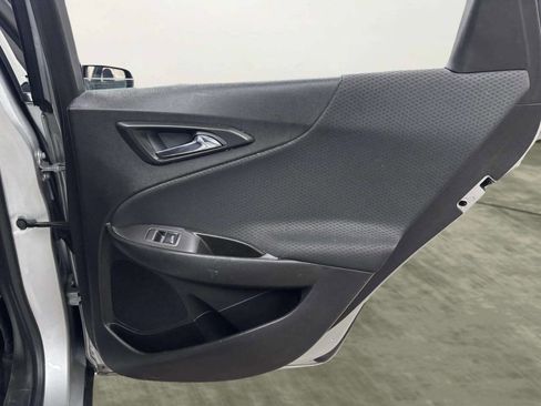 Used 2017 Chevrolet Malibu LS image 16