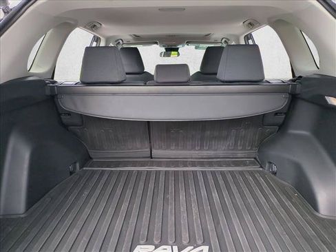 Certified 2025 Toyota RAV4 XLE w/ Convenience Package AWD/4WD image 6