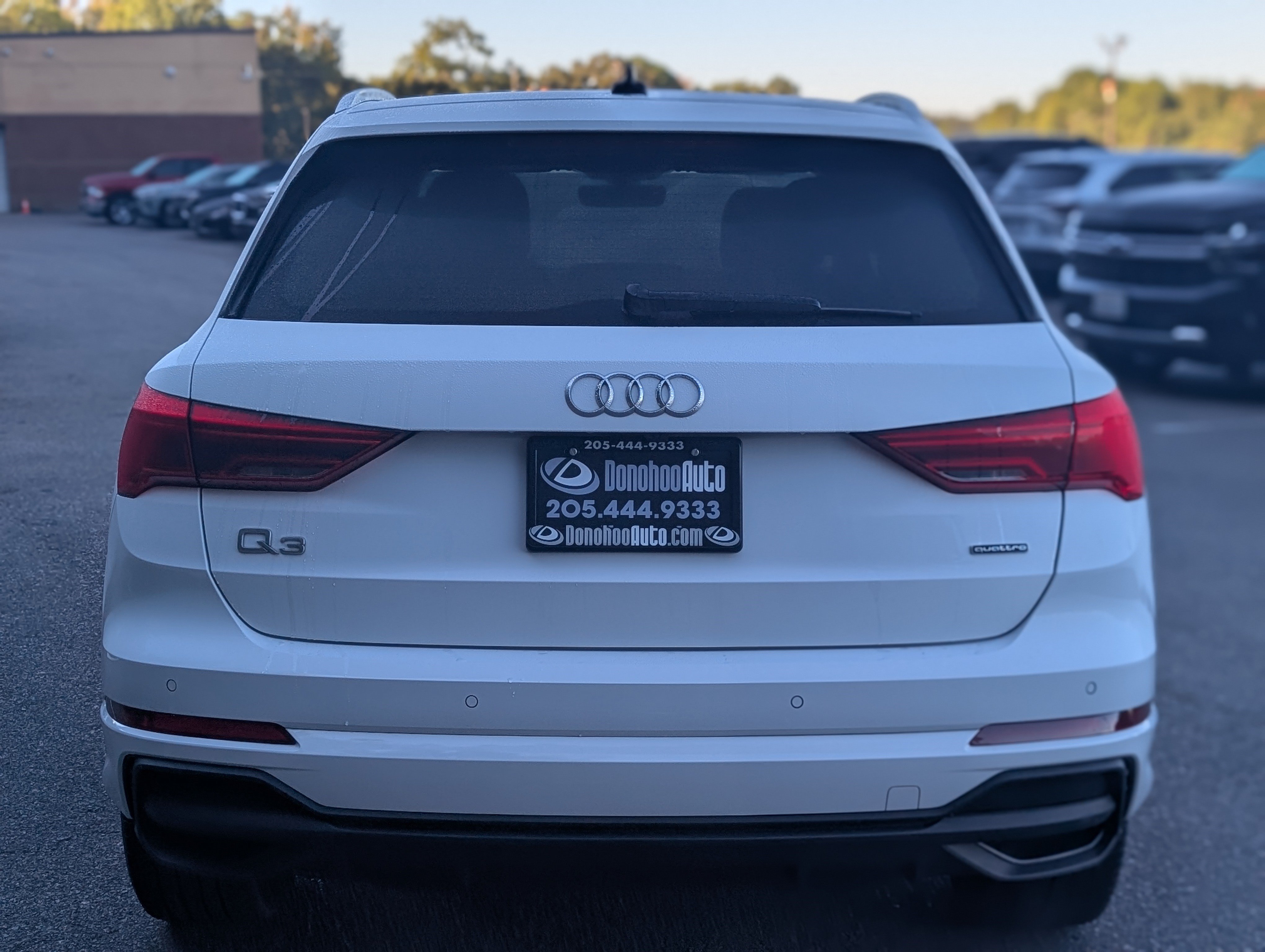 Used 2024 Audi Q3 2.0T Premium w/ Convenience Package AWD/4WD image 8