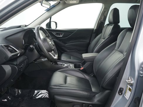 Used 2023 Subaru Forester Touring image 15