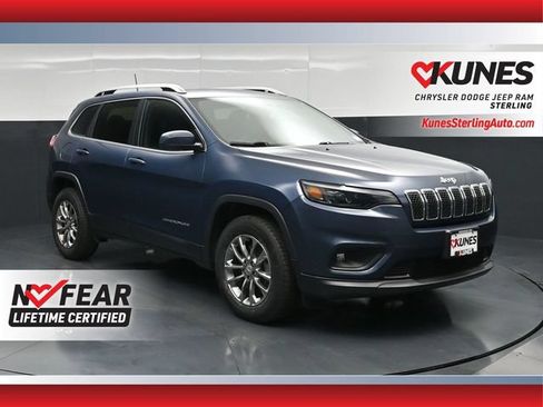 Used 2020 Jeep Cherokee Latitude Plus w/ Cold Weather Group AWD/4WD image 1