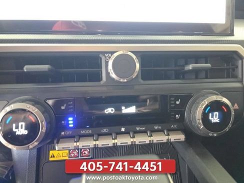 Used 2025 Toyota 4Runner Limited w/ Tow Technology Package AWD/4WD image 15