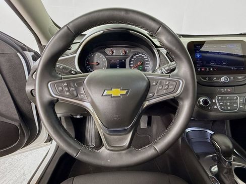 Used 2024 Chevrolet Malibu LT w/ Sport Edition FWD image 13