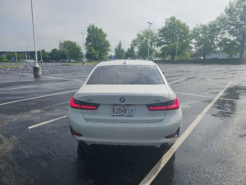 Used 2021 BMW 330i xDrive Sedan AWD/4WD image 6