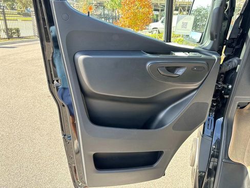 New 2025 Mercedes-Benz Sprinter 3500 image 19