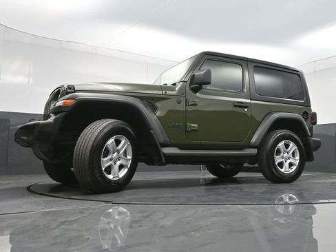 Used 2021 Jeep Wrangler Sport S image 27