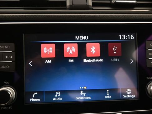 Used 2023 Nissan Leaf S FWD image 12