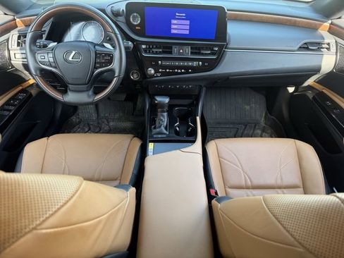 Used 2024 Lexus ES 350 Ultra Luxury w/ Accessory Package (Z2) FWD image 10