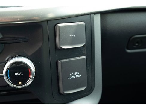 Used 2022 Ford F150 Lariat AWD/4WD image 29