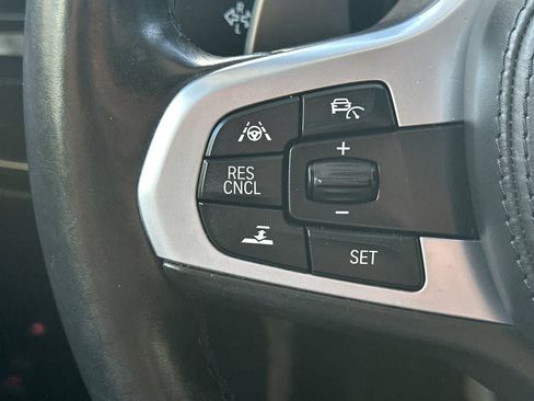 Used 2018 BMW 530e RWD image 29