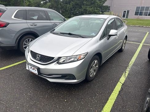 Used 2013 Honda Civic LX image 2