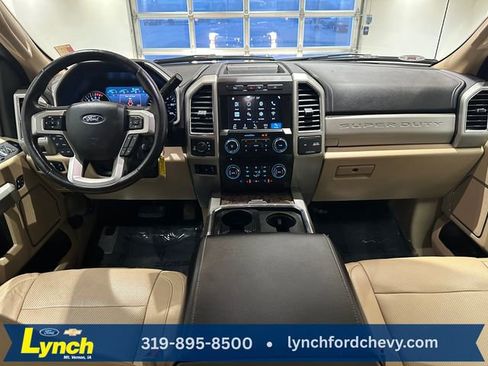 Used 2018 Ford F250 Lariat w/ Chrome Package image 9