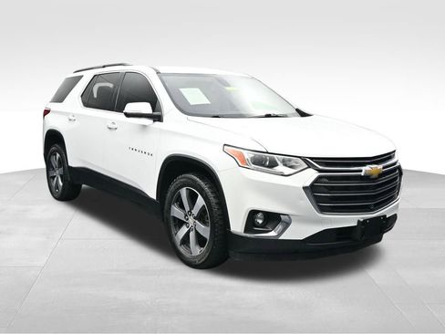 Used 2021 Chevrolet Traverse LT w/ LT Premium Package FWD image 7