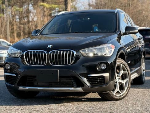 Used 2018 BMW X1 sDrive28i FWD image 1