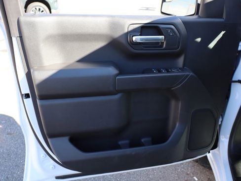 Used 2025 Chevrolet Silverado 1500 Custom Trail Boss image 10