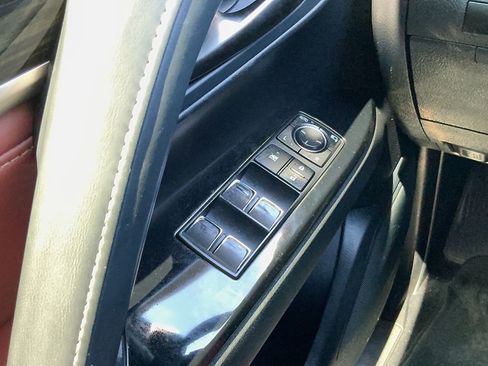 Used 2017 Lexus LX 570 4WD w/ Luxury Package image 14