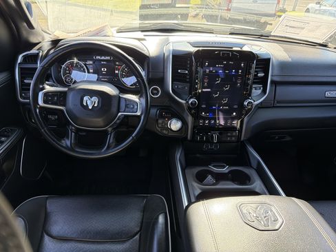 Used 2021 RAM 1500 Laramie w/ Sport Appearance Package image 12