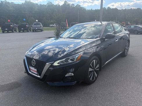 Used 2019 Nissan Altima 2.5 SL AWD/4WD image 7