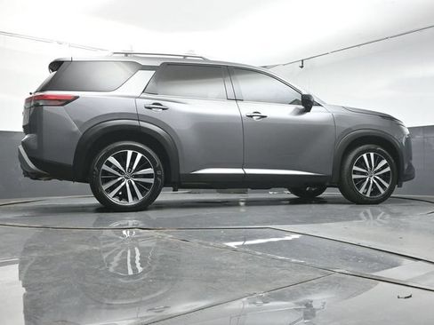 Used 2023 Nissan Pathfinder Platinum AWD/4WD image 45