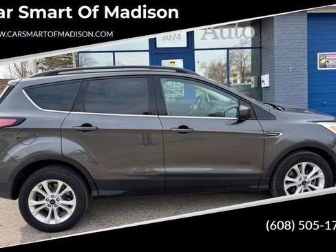Used 2018 Ford Escape SE AWD/4WD image 1