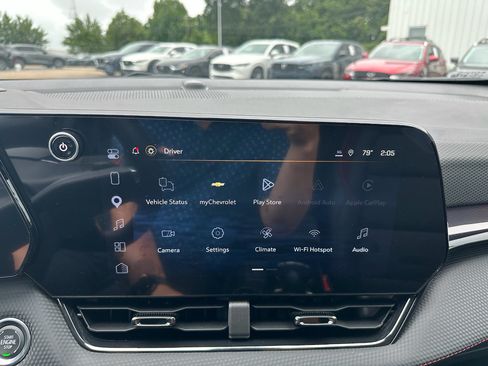 Used 2026 Chevrolet Equinox RS w/ Safety and Technology Package FWD image 13