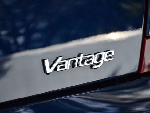 Used 2008 Aston Martin V8 Vantage Coupe image 15