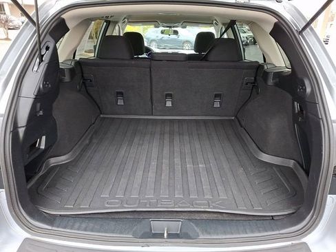 Used 2015 Subaru Outback 2.5i Premium image 29