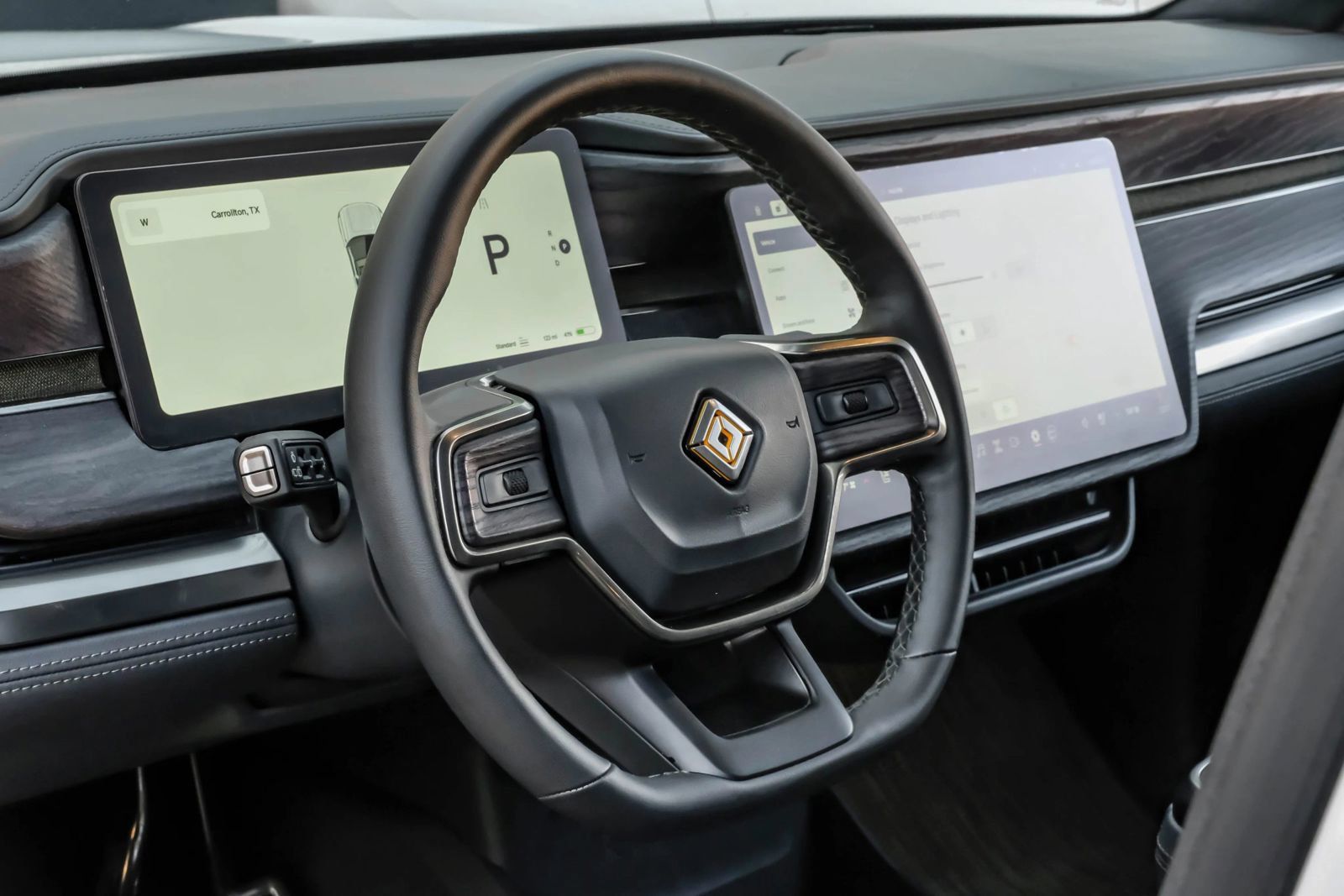 Used 2024 Rivian R1S Adventure Dual AWD/4WD image 26