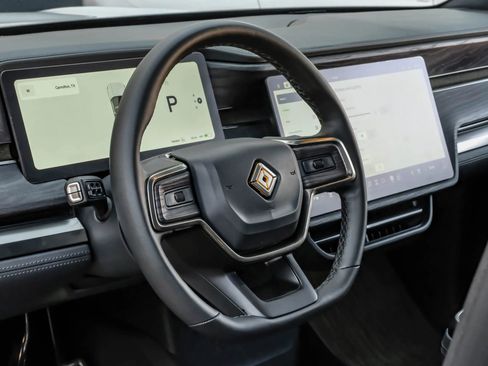 Used 2024 Rivian R1S Adventure AWD/4WD image 26