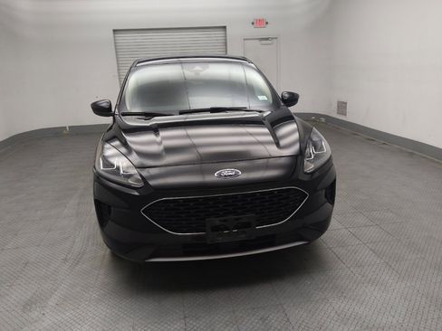 Used 2020 Ford Escape SE FWD image 14