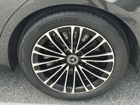 Certified 2023 Mercedes-Benz S 580e 4MATIC Sedan image 23