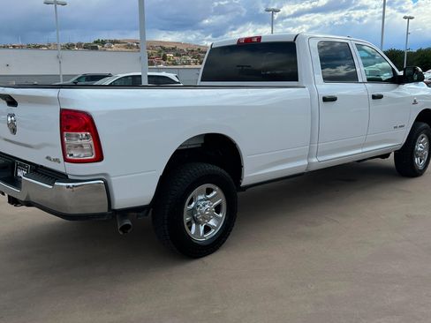 Used 2022 RAM 2500 Tradesman w/ Chrome Appearance Group image 5