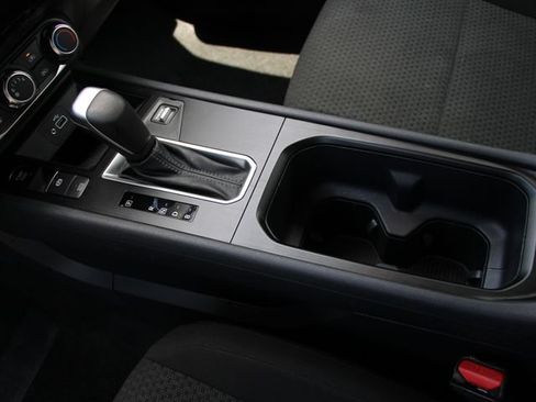 Certified 2025 Nissan Kicks S AWD/4WD image 20