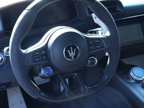 Used 2023 Maserati MC20 Coupe image 20