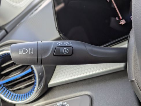 New 2026 Chevrolet Trax LT w/ Driver Confidence Package image 18