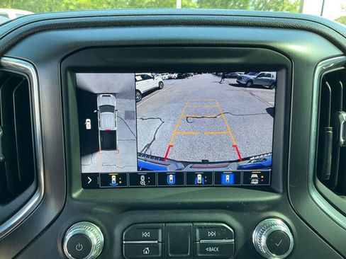 Used 2020 GMC Sierra 2500 AT4 w/ AT4 Premium Package AWD/4WD image 14