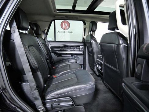 Used 2021 Ford Expedition Platinum image 13