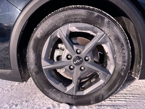 Used 2025 Kia K4 LXS image 10