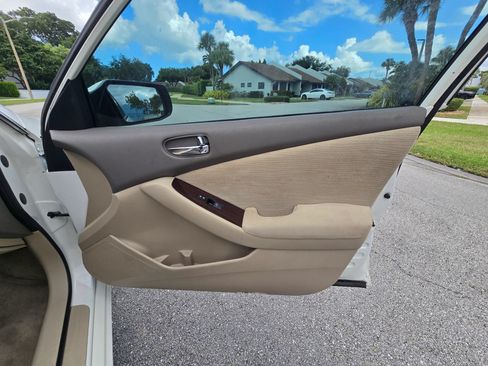 Used 2012 Nissan Altima 2.5 S w/ Convenience Pkg FWD image 20