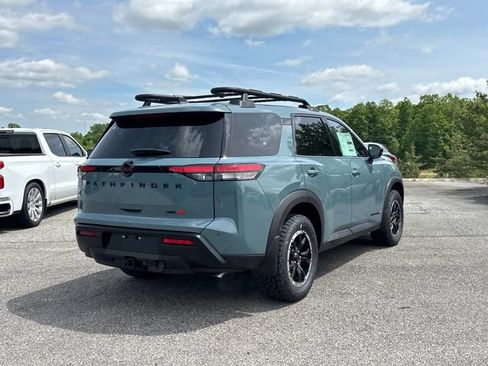 New 2026 Nissan Pathfinder Rock Creek AWD/4WD image 4
