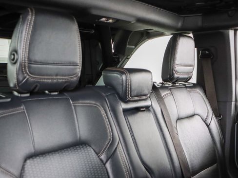 Used 2024 Ford Bronco Raptor w/ Interior Carbon Fiber Pack 6 AWD/4WD image 28