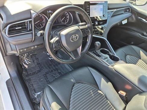 Used 2024 Toyota Camry SE FWD image 10