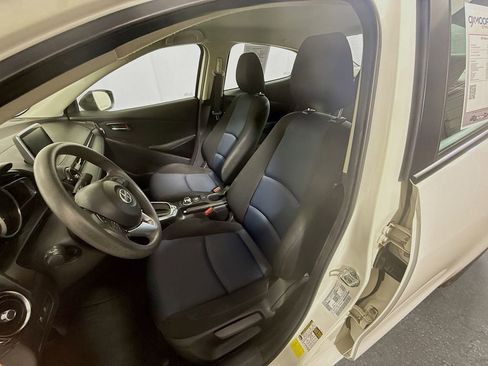 Used 2016 Scion iA FWD image 19