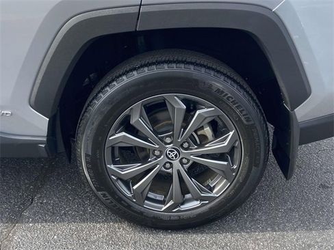 Used 2024 Toyota RAV4 Limited w/ Advanced Technology Package image 9