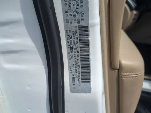 Used 2020 Jeep Grand Cherokee Limited w/ Luxury Group II image 37