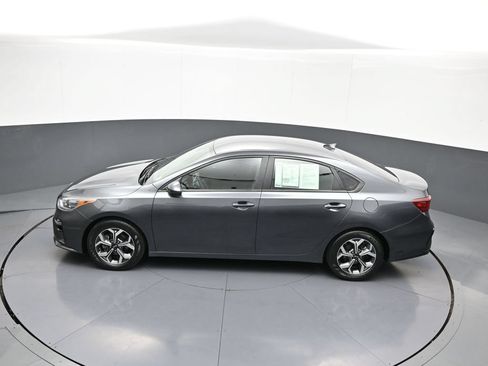 Certified 2021 Kia Forte LXS FWD image 39