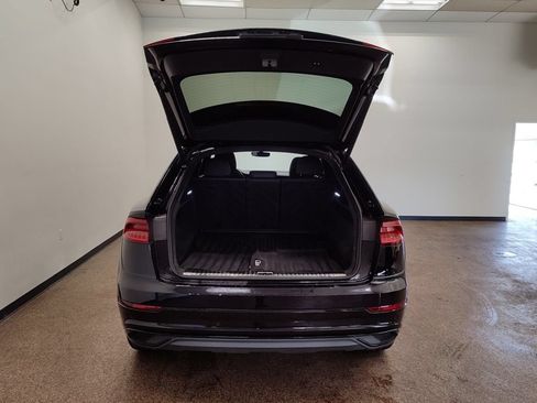Used 2021 Audi Q8 Premium AWD/4WD image 4