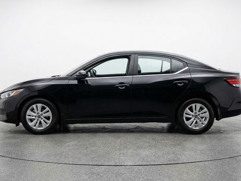 Used 2025 Nissan Sentra S FWD image 5