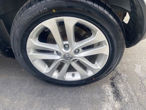 Used 2013 Nissan Juke SL image 24