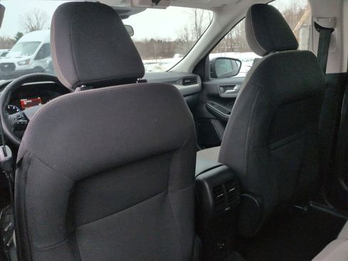 Used 2021 Ford Escape SE w/ Convenience Package image 19